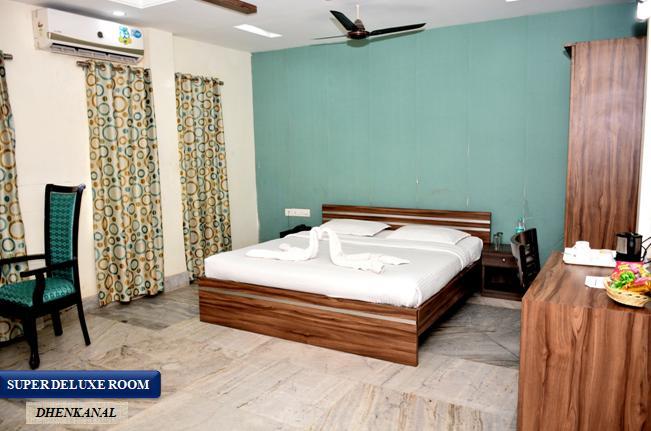 Nirupama Hotels Dhenkanal Exterior photo